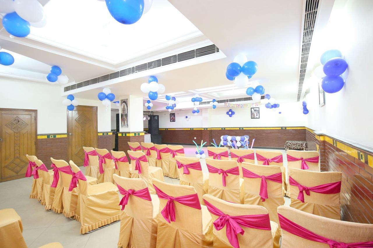 Fabhotel Town Pride Sohāna エクステリア 写真